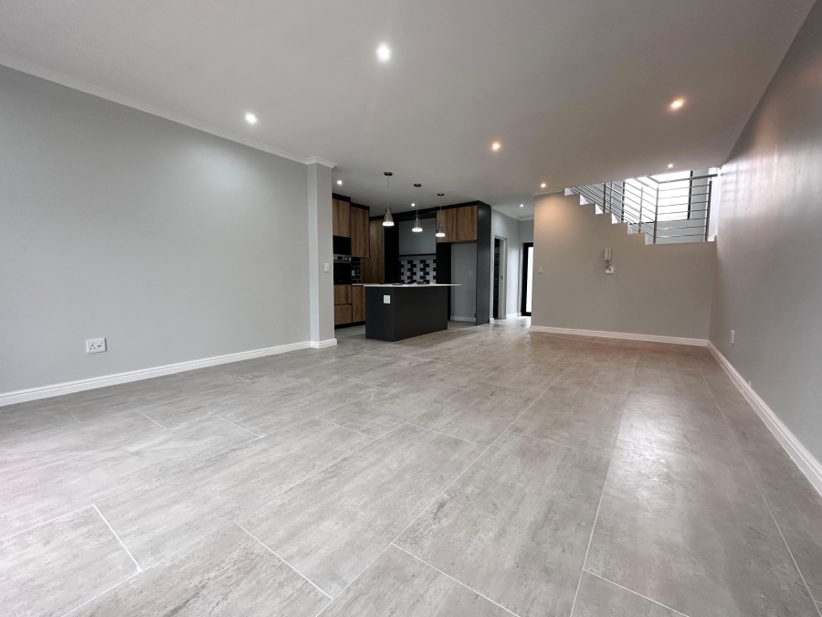 4 Bedroom Property for Sale in Sandown Western Cape